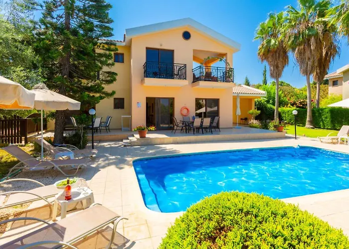 Villa Halima Stefanos