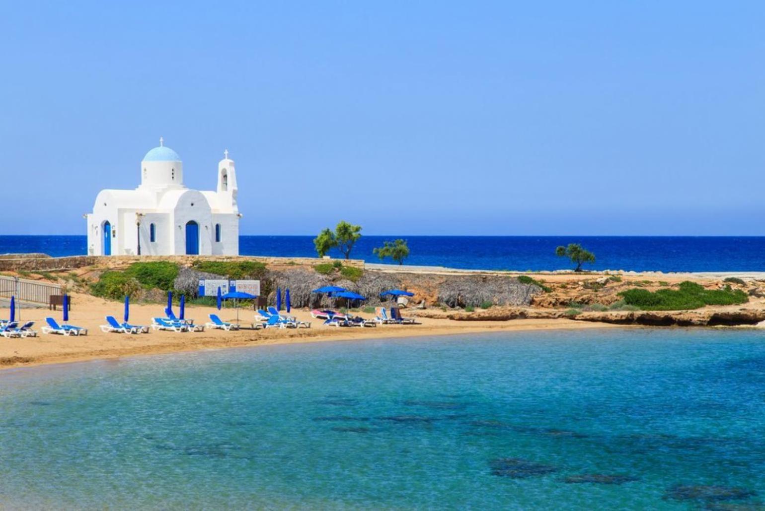 Halima Stefanos Villa Polis