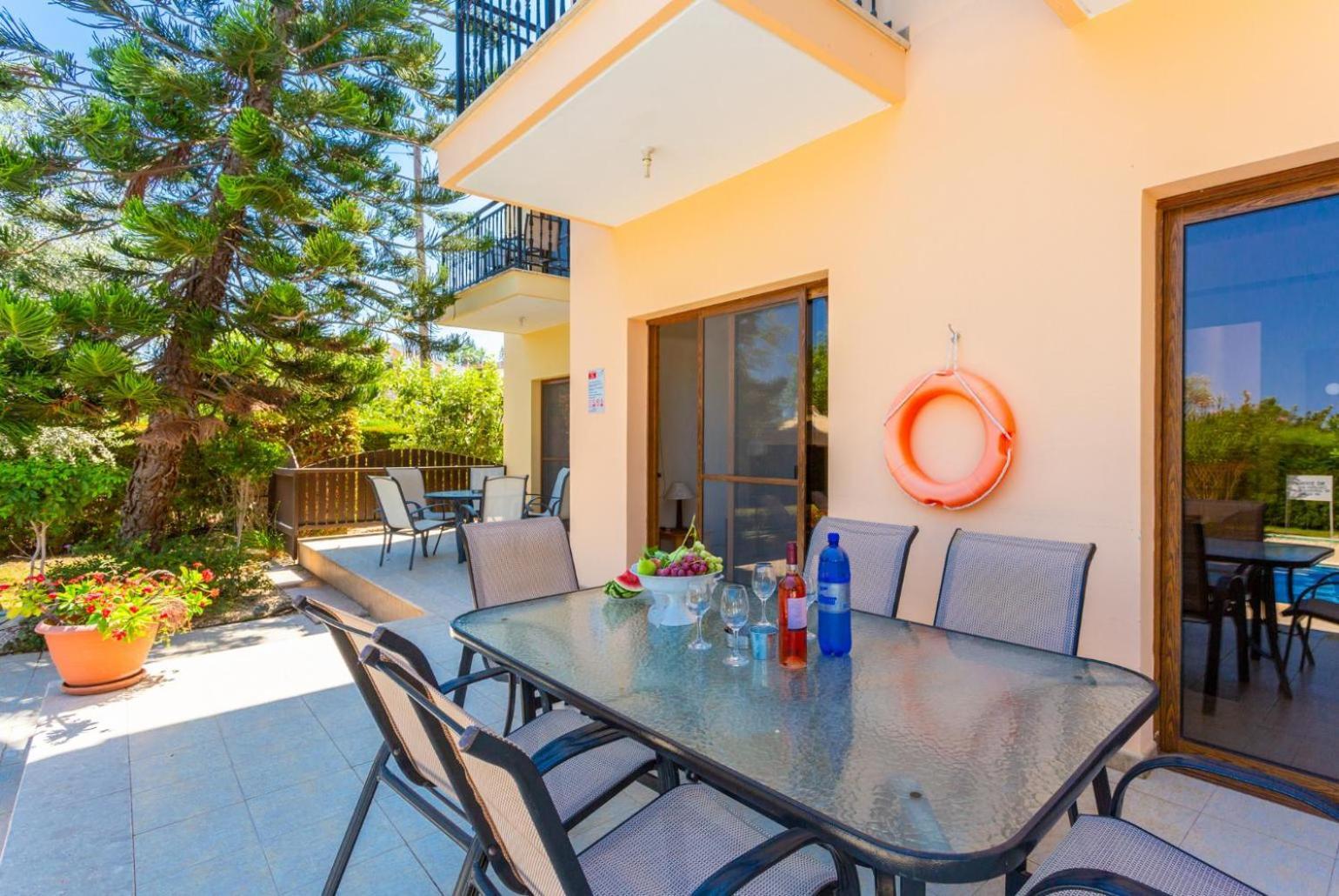Villa Halima Stefanos Polis